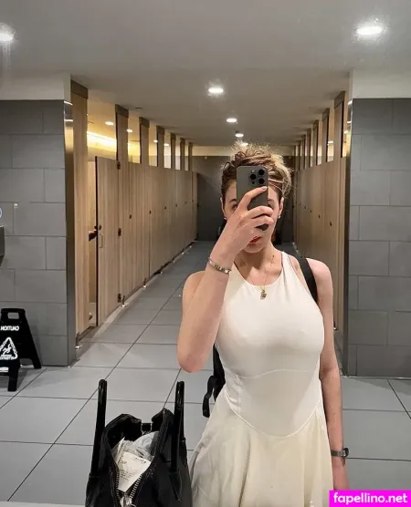 Adelynmoore OnlyFans Thumbnail #xhZbnBYHxS