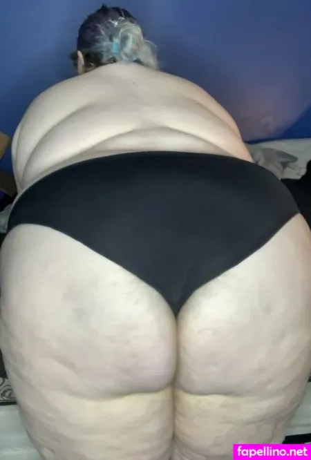 Adenahx OnlyFans Thumbnail #BMmk3SmtIw