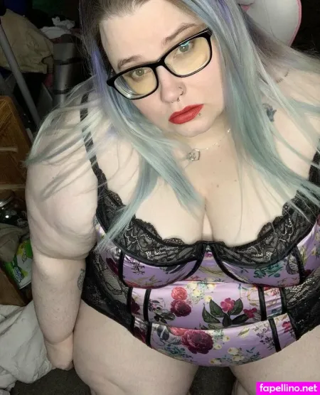 Adenahx OnlyFans Thumbnail #eFfJ9gwp1O