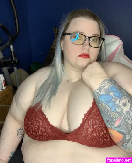 Adenahx OnlyFans Thumbnail #siv88KGEMB