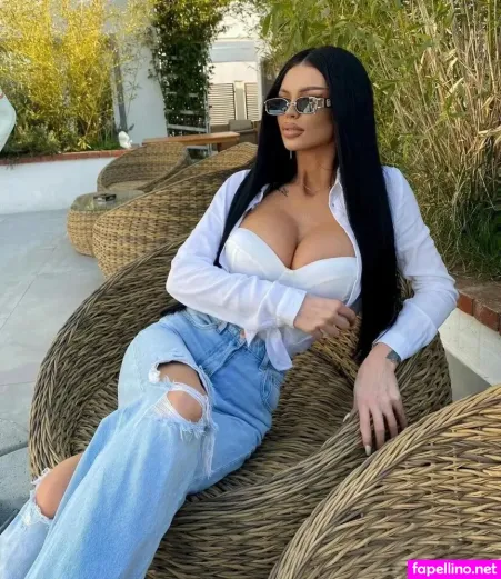 Adina Tatiana OnlyFans Thumbnail #1Kd7LeifDc