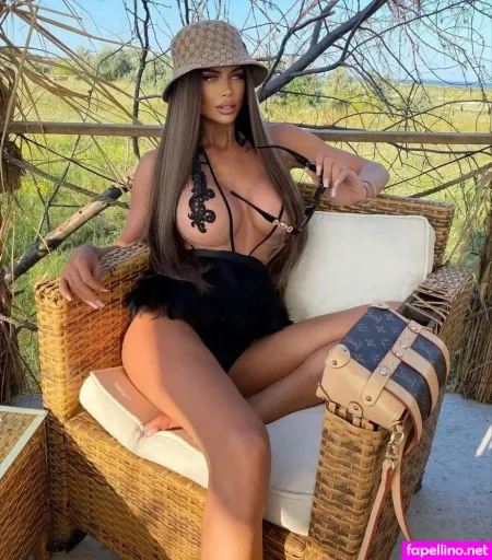 Adina Tatiana OnlyFans Thumbnail #3hJJWCbcnz