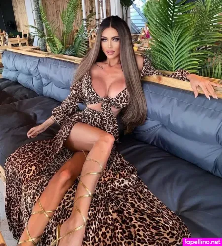Adina Tatiana OnlyFans Thumbnail #LnLNGGywHc