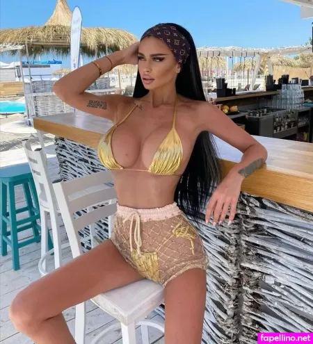 Adina Tatiana OnlyFans Thumbnail #aRH4zLkRPB