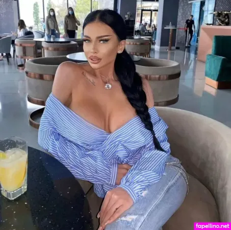 Adina Tatiana OnlyFans Thumbnail #oVKRZz9Lce