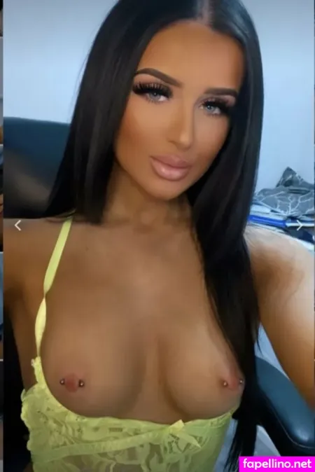 Admirecrystal OnlyFans Thumbnail #8O74R4y6xU