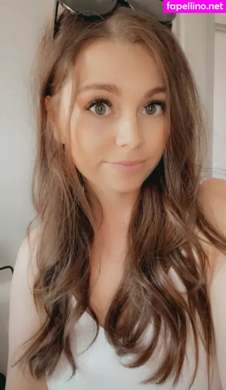 Admiremeamy OnlyFans Thumbnail #qqA6ucpv3F