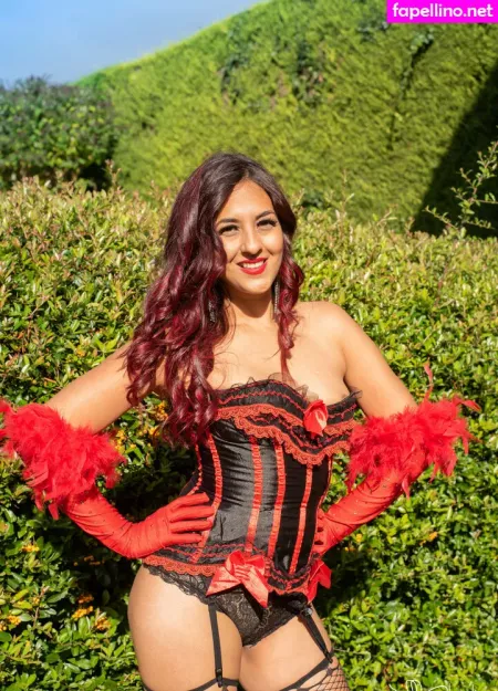 Adorabelleburlesque OnlyFans Thumbnail #YQZ6eb0kgk