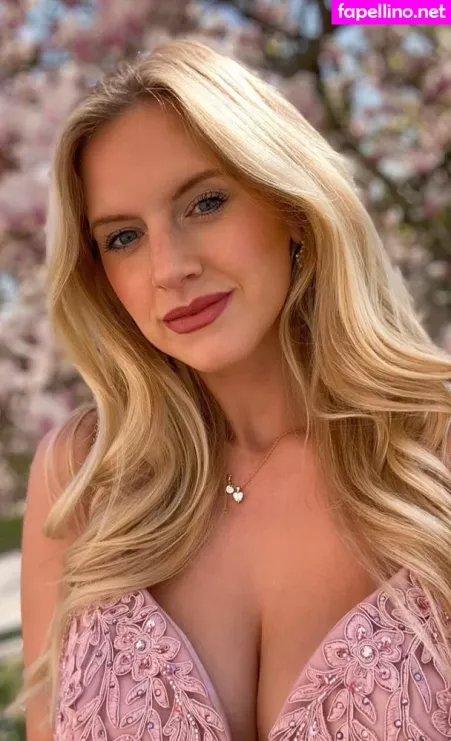 Adore Sophia OnlyFans Thumbnail #uhRegfYEQg