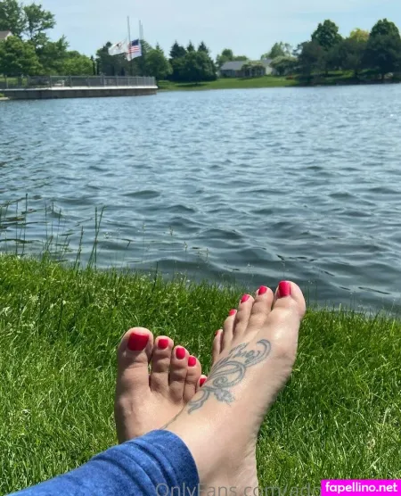 Adoremetoo OnlyFans Thumbnail #KQapAcWbUk