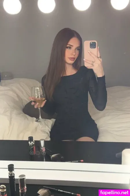 Adri Anna OnlyFans Thumbnail #ZUyvWDmm4V