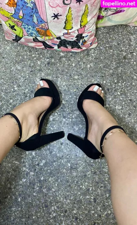 Adri Feet OnlyFans Thumbnail #ciZ2jdj6pt