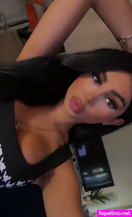Adriababyxo OnlyFans Thumbnail #heTMzGjqSO