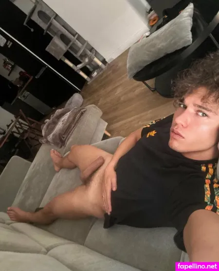 Adrian Hots OnlyFans Thumbnail #XiMRX7dKzg