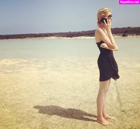 Adriana Abenia OnlyFans Thumbnail #3aerDbUrq8