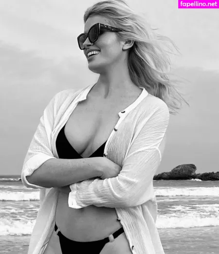 Adriana Abenia OnlyFans Thumbnail #ZmXp0yenTD