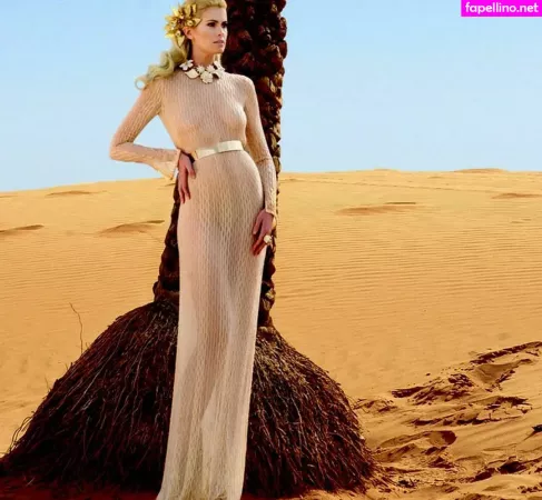 Adriana Abenia OnlyFans Thumbnail #wKxdkovZ4U