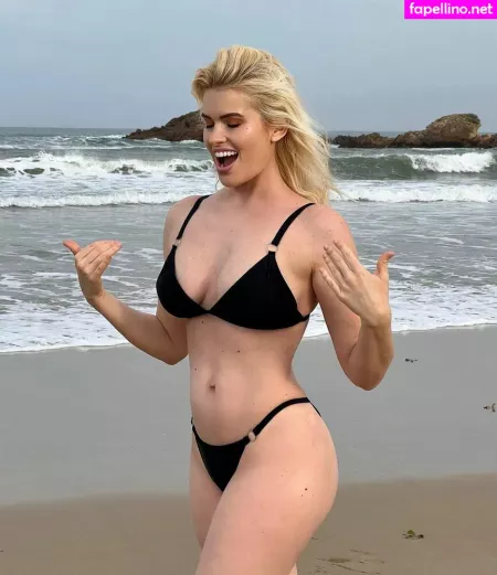 Adriana Abenia OnlyFans Thumbnail #yRSr5wuTTu