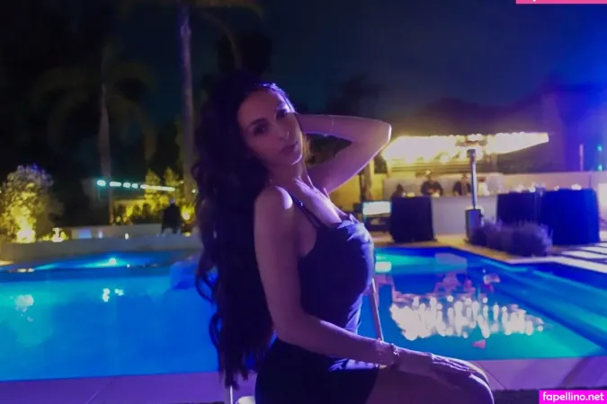 Adriana Alarja OnlyFans Thumbnail #Dfh4OyviBW