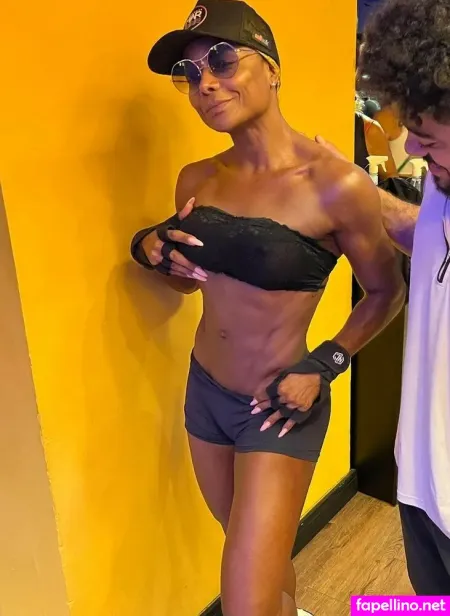 Adriana Bombom OnlyFans Thumbnail #ZAm5C0Wqyl