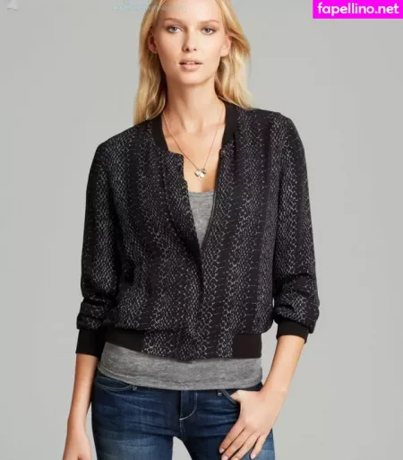 Adriana Cernanova OnlyFans Thumbnail #8aTk8fwwpF