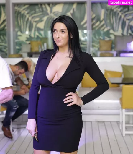 Adriana Donici OnlyFans Thumbnail #K7gxVF2WQF