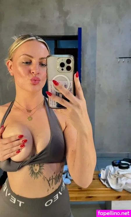 Adriana Eilers 18 OnlyFans Thumbnail #eEKTWEaywe