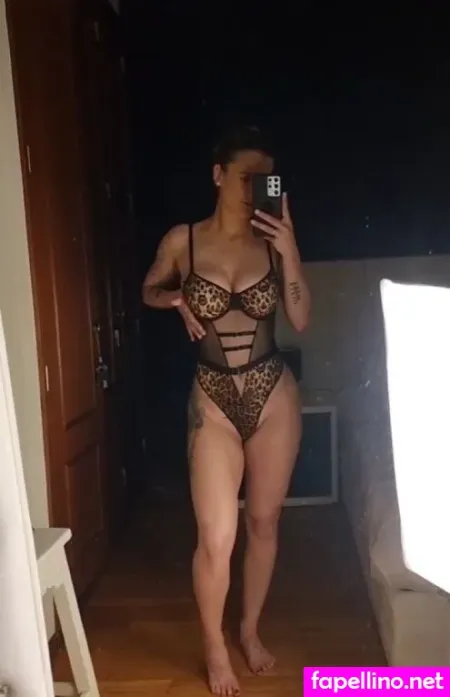 Adriana Filipa OnlyFans Thumbnail #2DOGmuvzj2