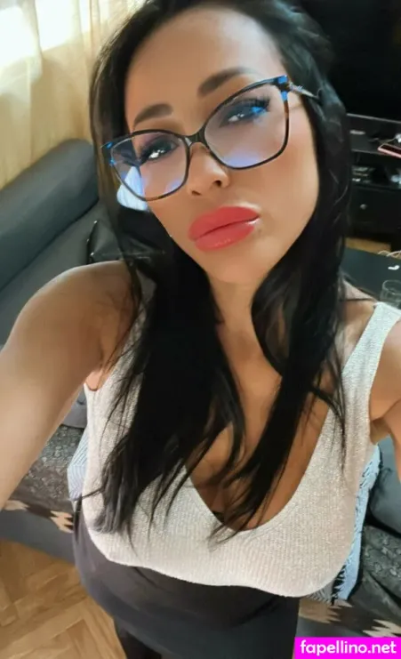 Adriana Meran 1 OnlyFans Thumbnail #EOVoV7sERI