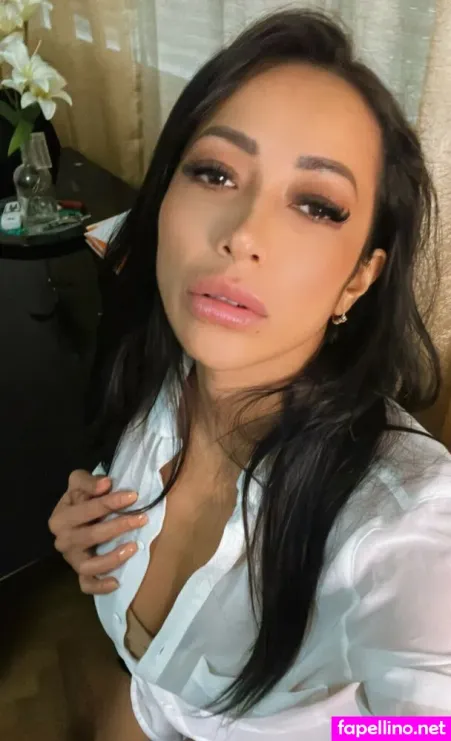 Adriana Meran 1 OnlyFans Thumbnail #vQbqaiQngF