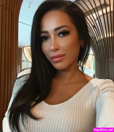 Adriana Meran 1 OnlyFans Thumbnail #zVbuxJV998