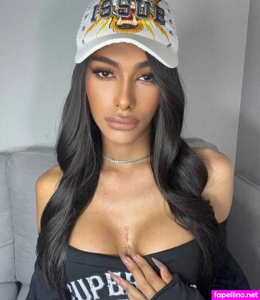 adrianapanya, https: Nude Leaked OnlyFans Photo #mosd97HGBL