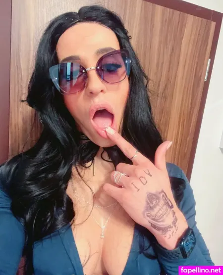 Adriana Queer OnlyFans Thumbnail #BQNP74IjVL