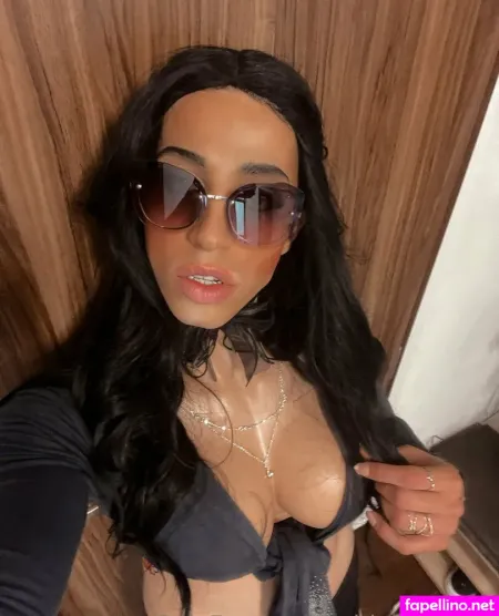 Adriana Queer OnlyFans Thumbnail #yLYDFTpnm0