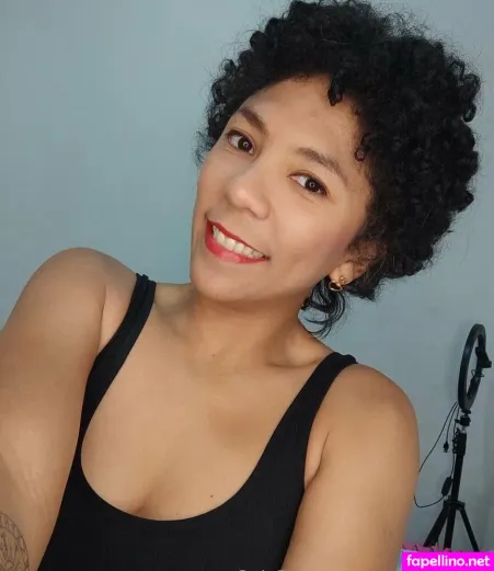 Adrianacrolax OnlyFans Thumbnail #86GBB469J9