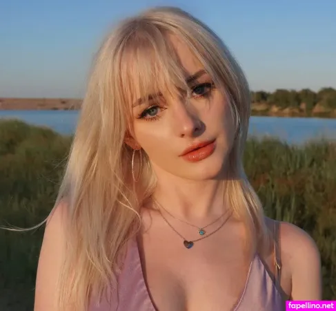 Adrianah Lee 3 OnlyFans Thumbnail #qTWfpSZ9Wr