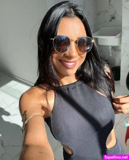 Adrianaolivera 1 OnlyFans Thumbnail #4IMsPcMNKm