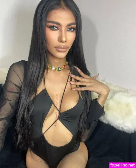 Adrianapanya OnlyFans Thumbnail #SaIj2dksk0