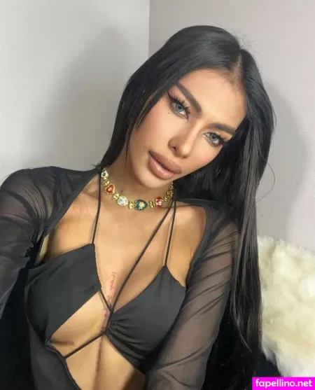 Adrianapanya OnlyFans Thumbnail #rdIW02kxCV