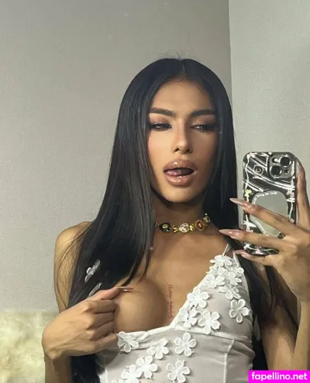 Adrianapanya OnlyFans Thumbnail #tnYVF8PL6I