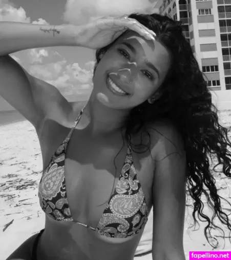Adrianna Sigurani OnlyFans Thumbnail #MjBfMKfJia