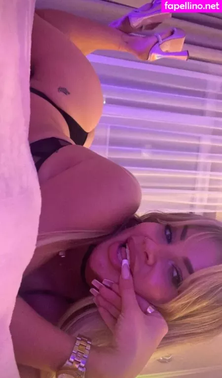 Adrianna Sledz OnlyFans Thumbnail #8I8Ii0mA5D