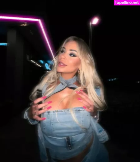 Adrianna Sledz OnlyFans Thumbnail #aRJYo3phNJ