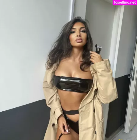 Adriannalinnaa OnlyFans Thumbnail #Gj7NVHZMsP