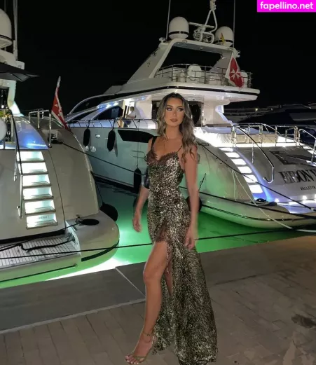 Adriatiles OnlyFans Thumbnail #YHobXG0PQv