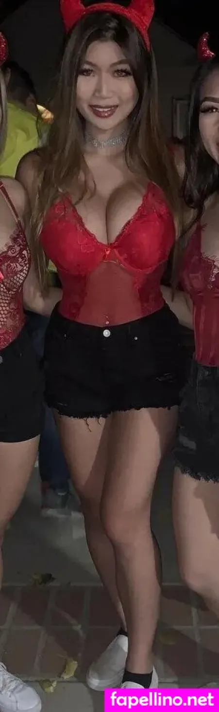 Adrienne Lee OnlyFans Thumbnail #MEZqvKwHHq