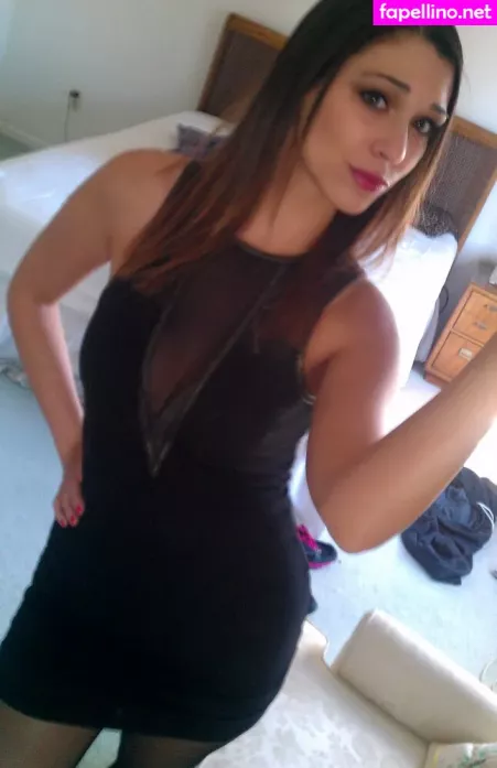 Adrienneadora OnlyFans Thumbnail #9EhZKguyuh