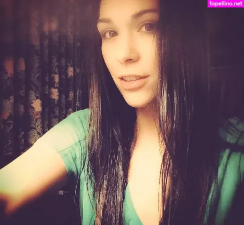 Adrienneadora OnlyFans Thumbnail #9sT4bRsv28