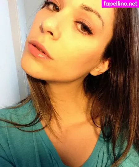 Adrienneadora OnlyFans Thumbnail #jDO5YaSYDv