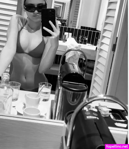 Adriianaasz OnlyFans Thumbnail #gsmQ7MQSPs